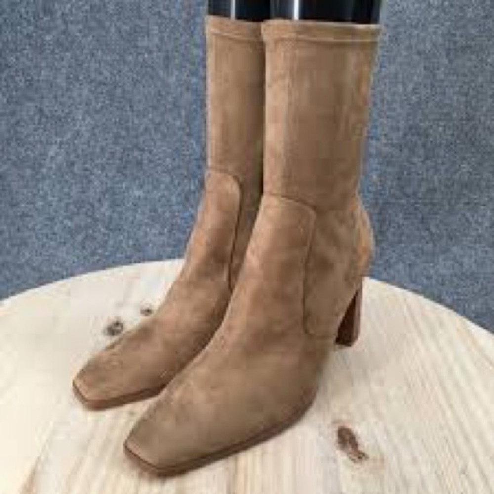 Zara 9 Women's Tan Suede Boots